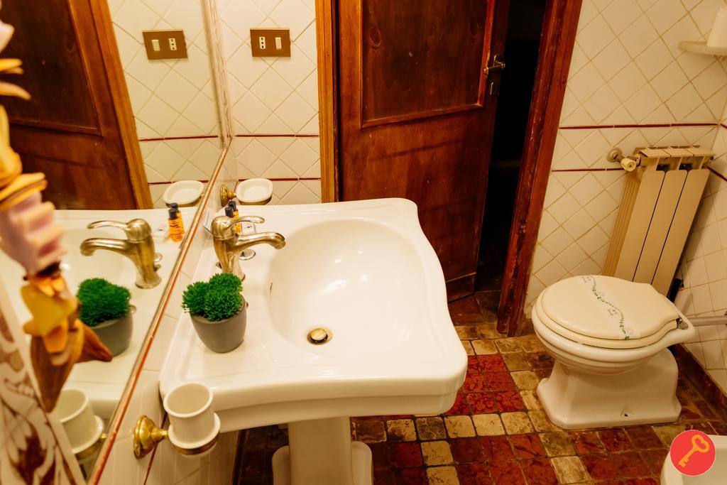 Gorgeous House Trastevere Рим Экстерьер фото